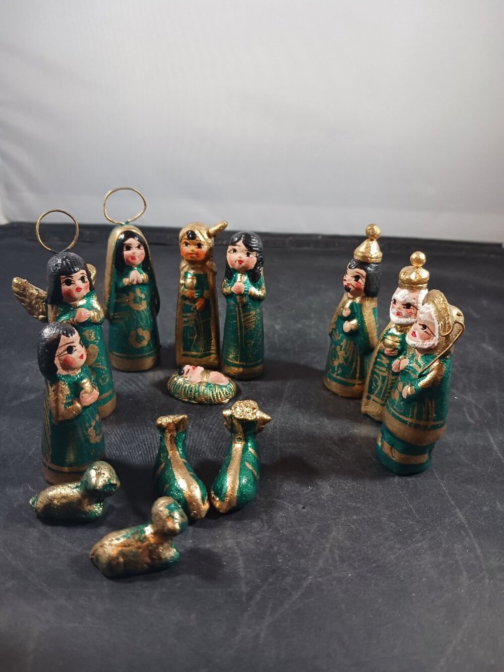 Mexican Folk Art Mini Pottery Nativity Green 13Pcs Mexico Hand Crafted